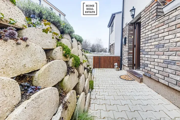 Pronájem rodinného domu, Stehelčeves, U Hřiště, 116 m2