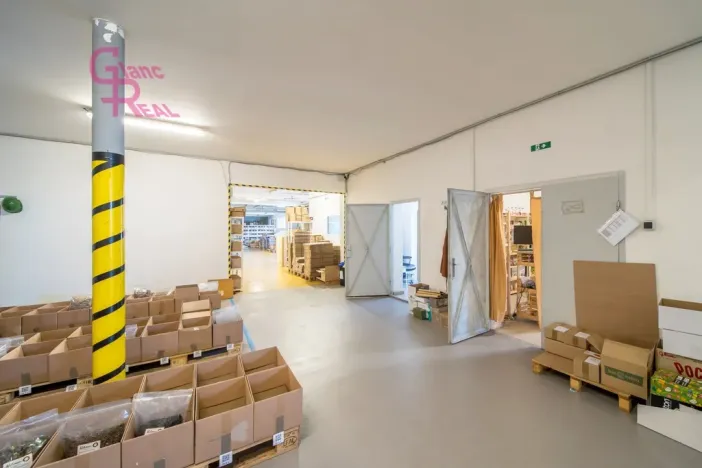 Prodej výrobních prostor, Těmice, 2178 m2