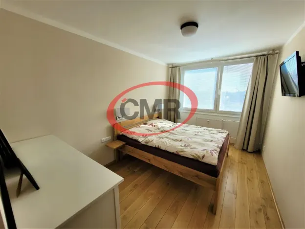 Prodej bytu 3+1, Praha, Hněvkovského, 77 m2