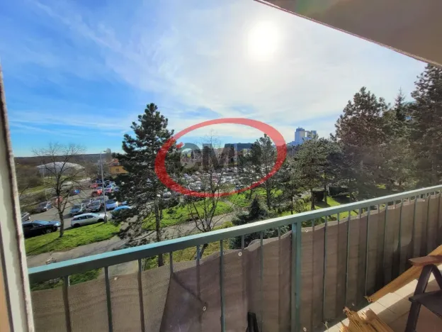 Prodej bytu 3+1, Praha, Hněvkovského, 77 m2