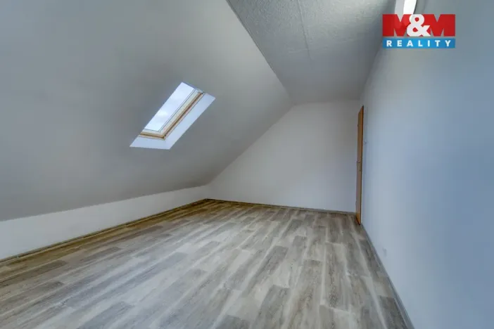 Prodej bytu 3+1, Měčín, Za Rybníkem, 75 m2