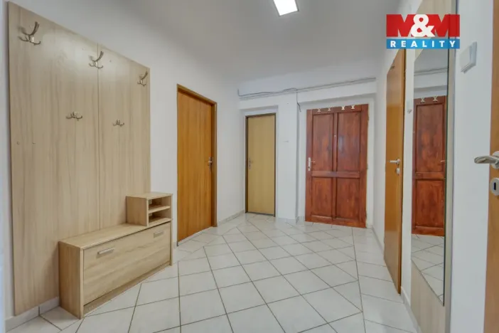 Prodej bytu 3+1, Měčín, Za Rybníkem, 75 m2