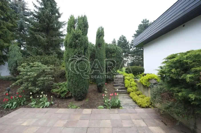 Pronájem kanceláře, Praha - Kunratice, Ke hrádku, 417 m2