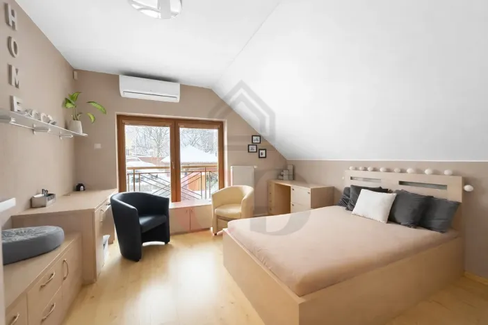 Prodej rodinného domu, Plzeň, Srpnová, 180 m2