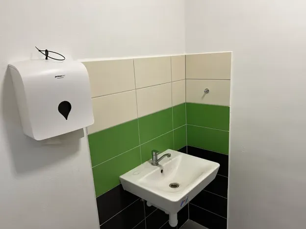 Pronájem obchodního prostoru, Cheb, Pekařská, 400 m2