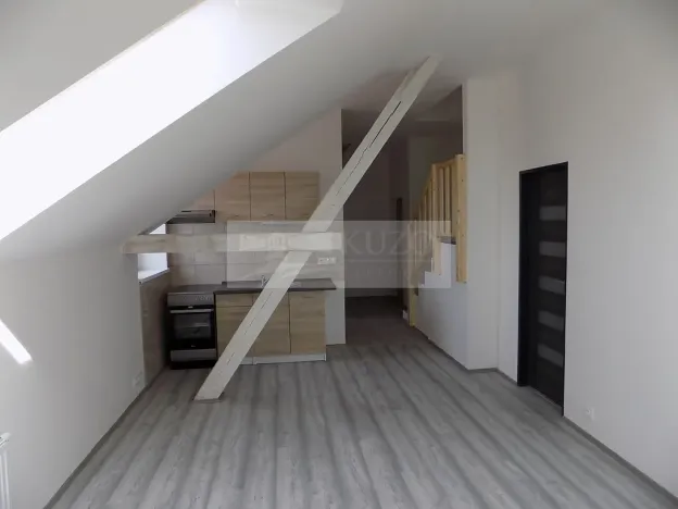 Pronájem bytu 2+kk, Dobříš, Antonína Dvořáka, 58 m2