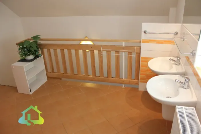 Pronájem rodinného domu, Nižbor - Stradonice, 350 m2