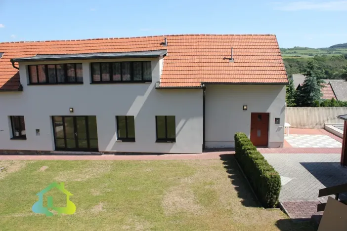 Pronájem rodinného domu, Nižbor - Stradonice, 350 m2
