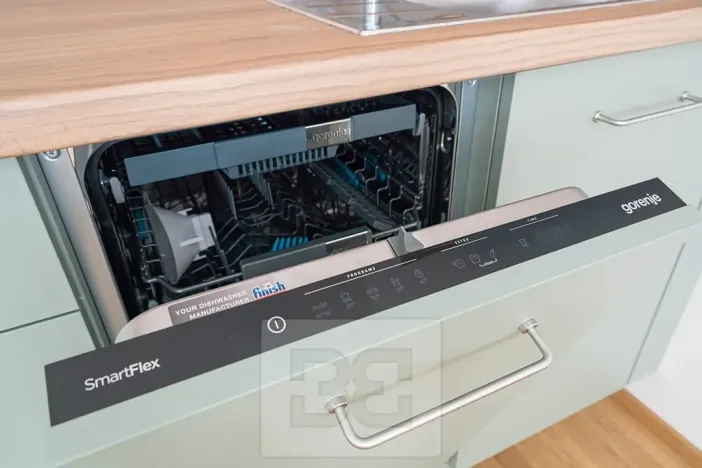 Pronájem bytu 1+kk, Praha - Smíchov, Toyen, 42 m2