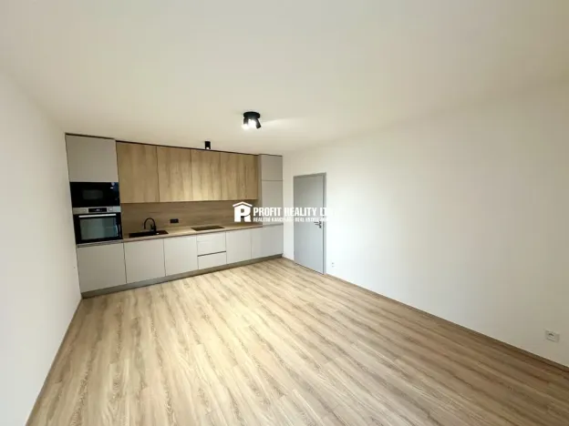 Pronájem bytu 2+kk, Beroun, Na Dražkách, 47 m2