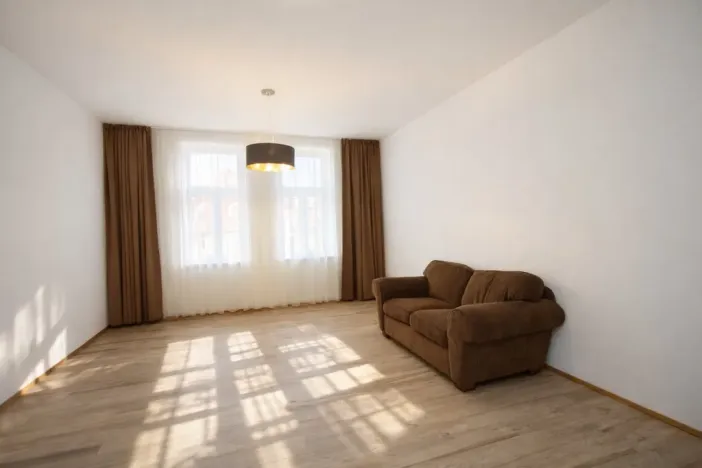 Pronájem bytu 2+kk, Praha - Žižkov, Chelčického, 48 m2