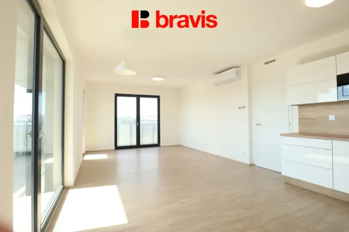 Pronájem bytu 3+kk, Brno, Bratislavská, 73 m2