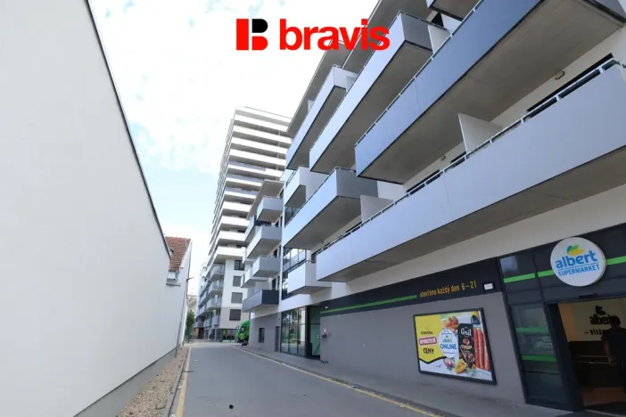 Pronájem bytu 3+kk, Brno, Bratislavská, 73 m2