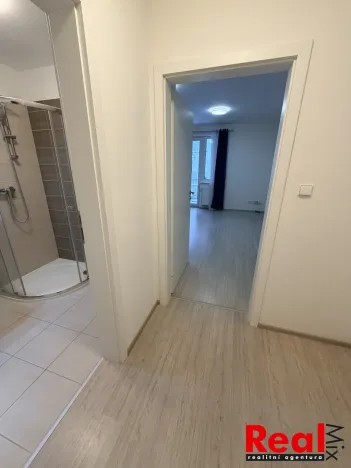 Pronájem bytu 1+kk, Brno - Židenice, Vančurova, 30 m2