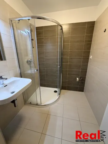 Pronájem bytu 1+kk, Brno - Židenice, Vančurova, 30 m2