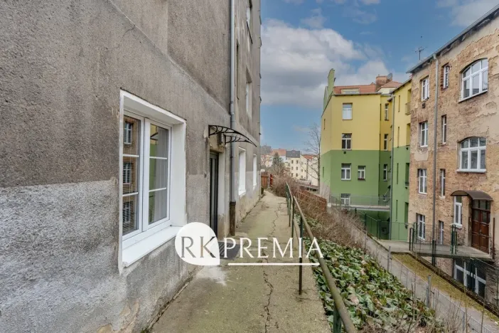 Pronájem bytu 2+1, Teplice, Karla Čapka, 42 m2