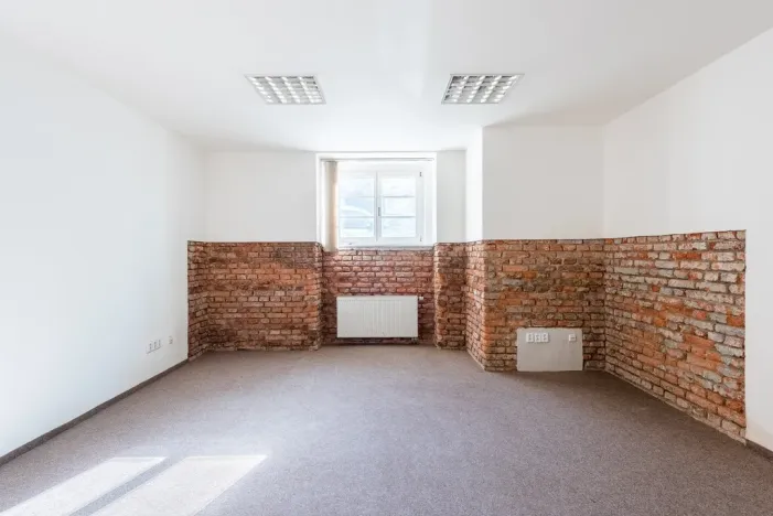 Pronájem kanceláře, Praha - Bubeneč, Puškinovo náměstí, 91 m2