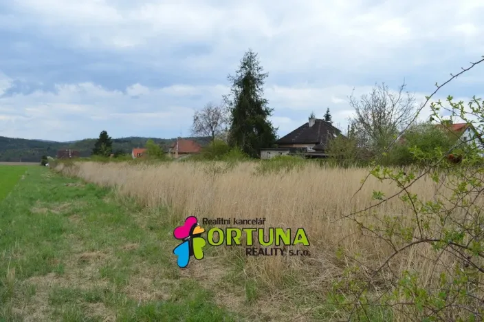 Prodej pozemku pro bydlení, Hvozdnice, 5887 m2