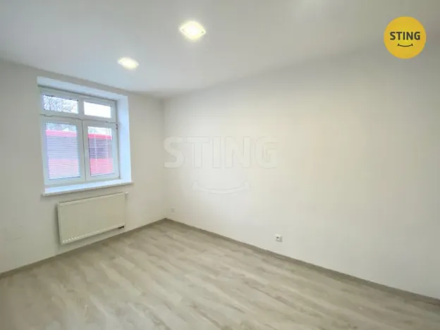 Pronájem bytu 2+1, Opava - Předměstí, náměstí Svaté Trojice, 57 m2