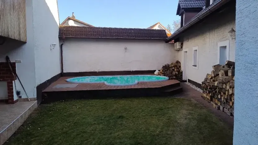 Prodej vícegeneračního domu, Hýskov, Prostřední, 330 m2