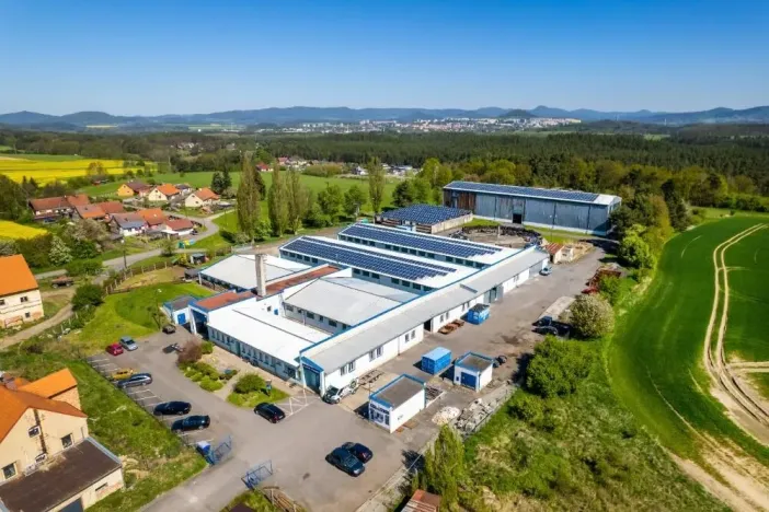 Pronájem skladu, Sosnová, 4438 m2