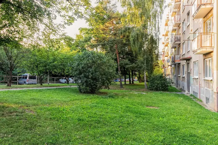 Pronájem bytu 2+kk, Praha - Záběhlice, Senohrabská, 53 m2