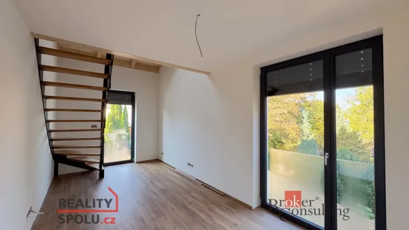 Prodej bytu 4+1, Praha - Pitkovice, K dálnici, 155 m2