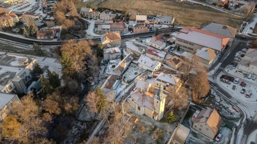 Prodej pozemku pro bydlení, Loděnice, Na Hrázi, 214 m2