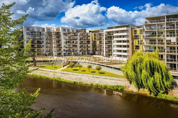 Pronájem bytu 2+kk, České Budějovice - České Budějovice 2, Volejbalistů, 52 m2
