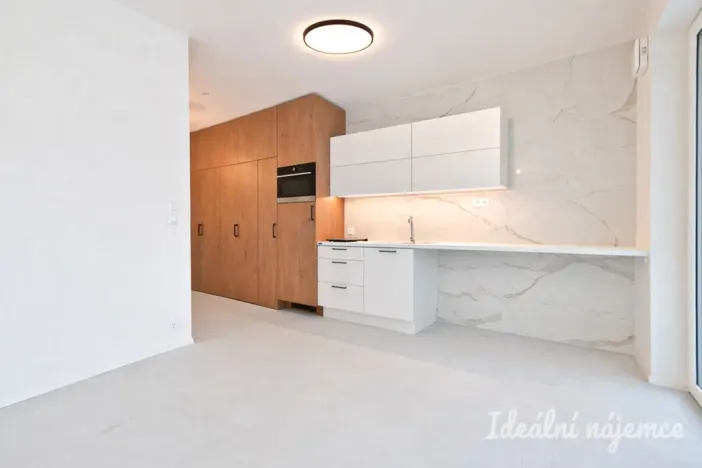 Pronájem bytu 1+kk, Brno, Koliště, 23 m2