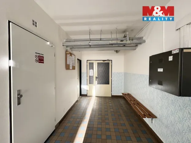 Pronájem bytu 2+1, Velešín, Sídliště, 61 m2