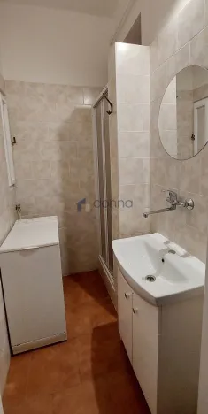 Pronájem bytu 1+kk, Praha, Mikovcova, 28 m2