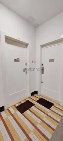 Pronájem bytu 1+kk, Praha, Mikovcova, 28 m2