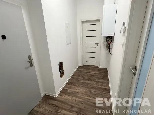 Pronájem bytu 2+kk, Žirovnice, Havlíčkovo náměstí, 39 m2