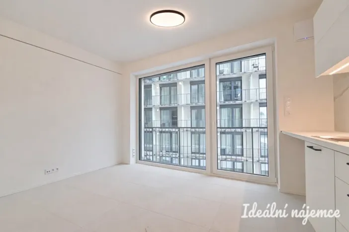 Pronájem bytu 1+kk, Brno, Koliště, 22 m2