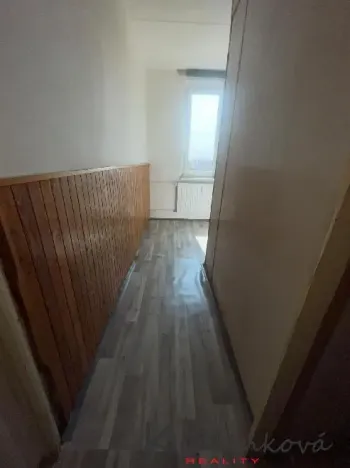 Prodej bytu 2+1, Chomutov, Pod Břízami, 51 m2