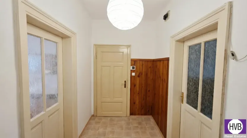 Prodej rodinného domu, Dobrovice, Palackého náměstí, 300 m2