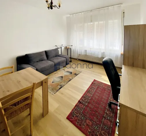 Pronájem bytu 1+kk, Praha, Slezská, 29 m2