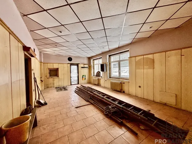 Prodej komerční nemovitosti, Hlubočky, Nádražní, 167 m2