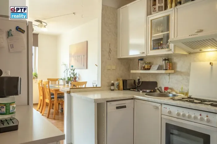 Prodej bytu 3+1, Praha - Hlubočepy, Kříženeckého náměstí, 88 m2