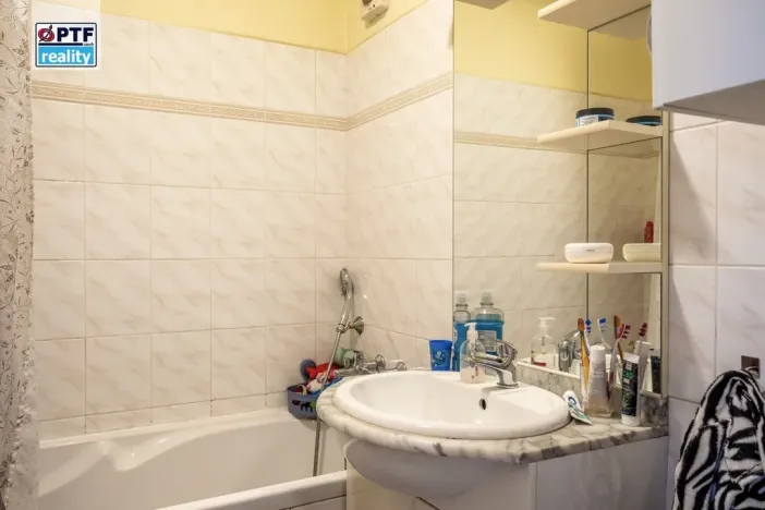 Prodej bytu 3+1, Praha - Hlubočepy, Kříženeckého náměstí, 88 m2