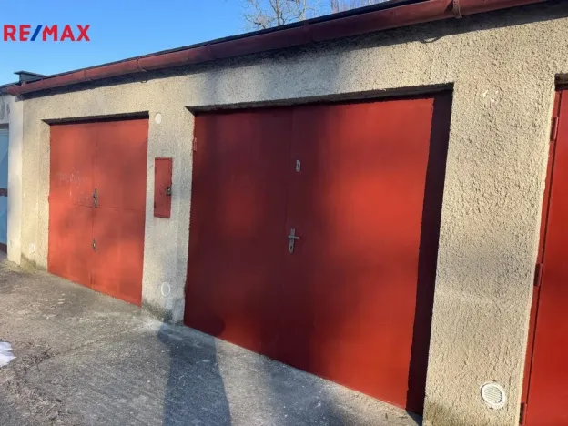 Prodej garáže, Hranice, 20 m2