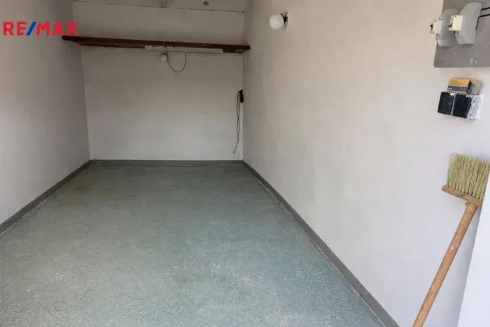 Prodej garáže, Hranice, 20 m2