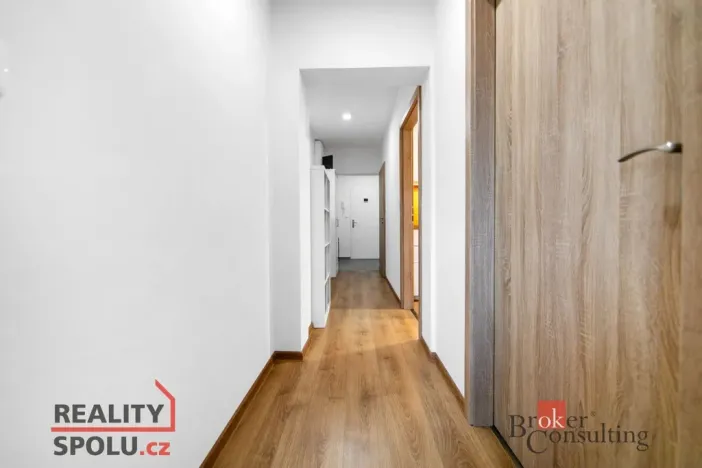 Prodej bytu 2+1, Plzeň - Lobzy, Ke Kukačce, 54 m2