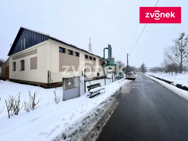 Pronájem výrobních prostor, Sazovice, 210 m2