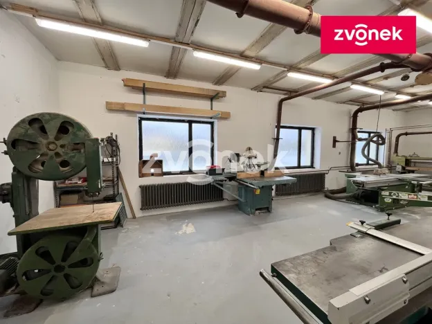 Pronájem obchodního prostoru, Sazovice, 210 m2