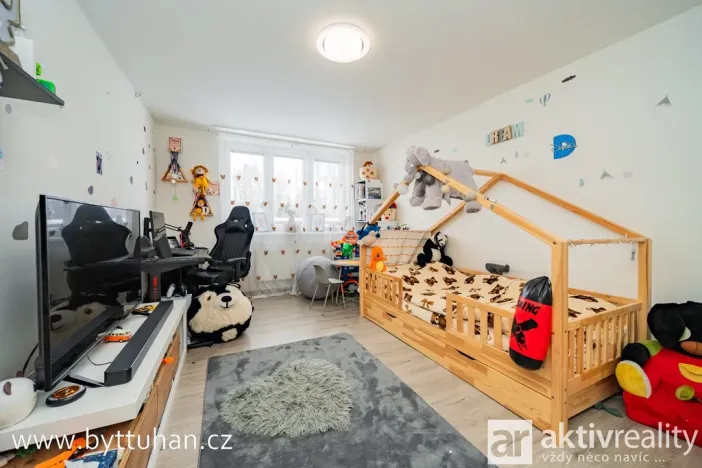 Prodej bytu 3+kk, Tuhaň, 79 m2