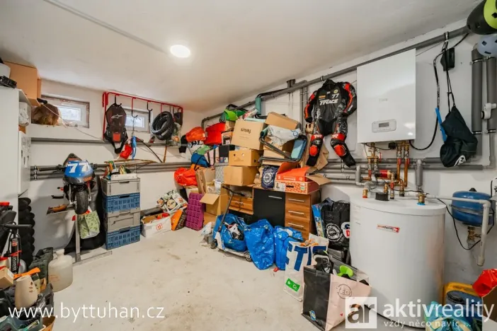 Prodej bytu 3+kk, Tuhaň, 79 m2