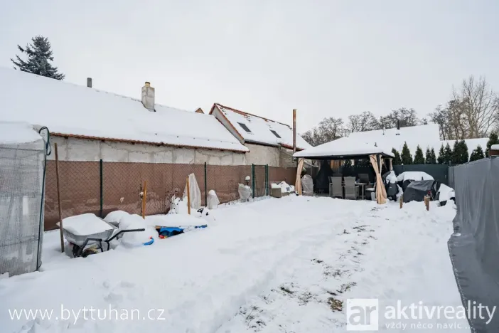 Prodej bytu 3+kk, Tuhaň, 79 m2