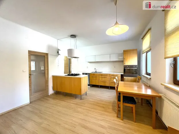 Prodej bytu 2+1, Františkovy Lázně - Slatina, Lesní, 74 m2